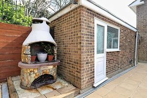 Garage- click for photo gallery